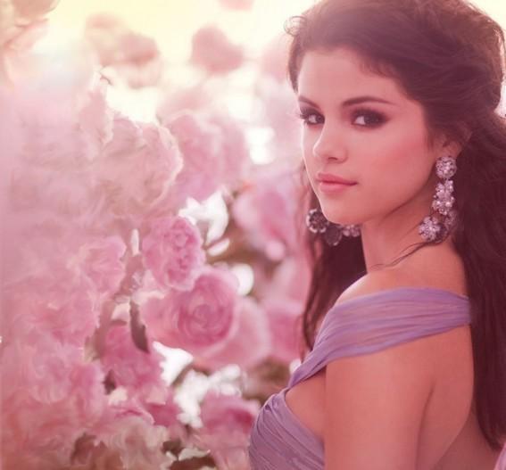 selena aywr