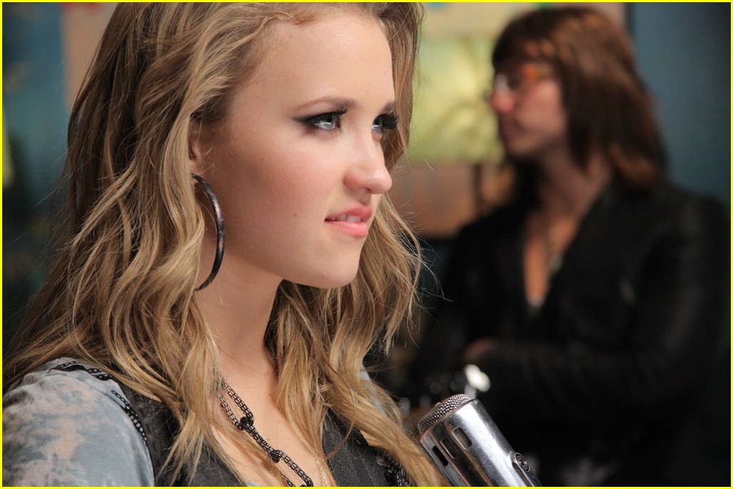 emily-osment-all-the-way-up-video-shoot-05